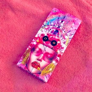 BNIB Pat McGrath MOTHERSHIP IX: Huetopian Dream Eyeshadow Palette